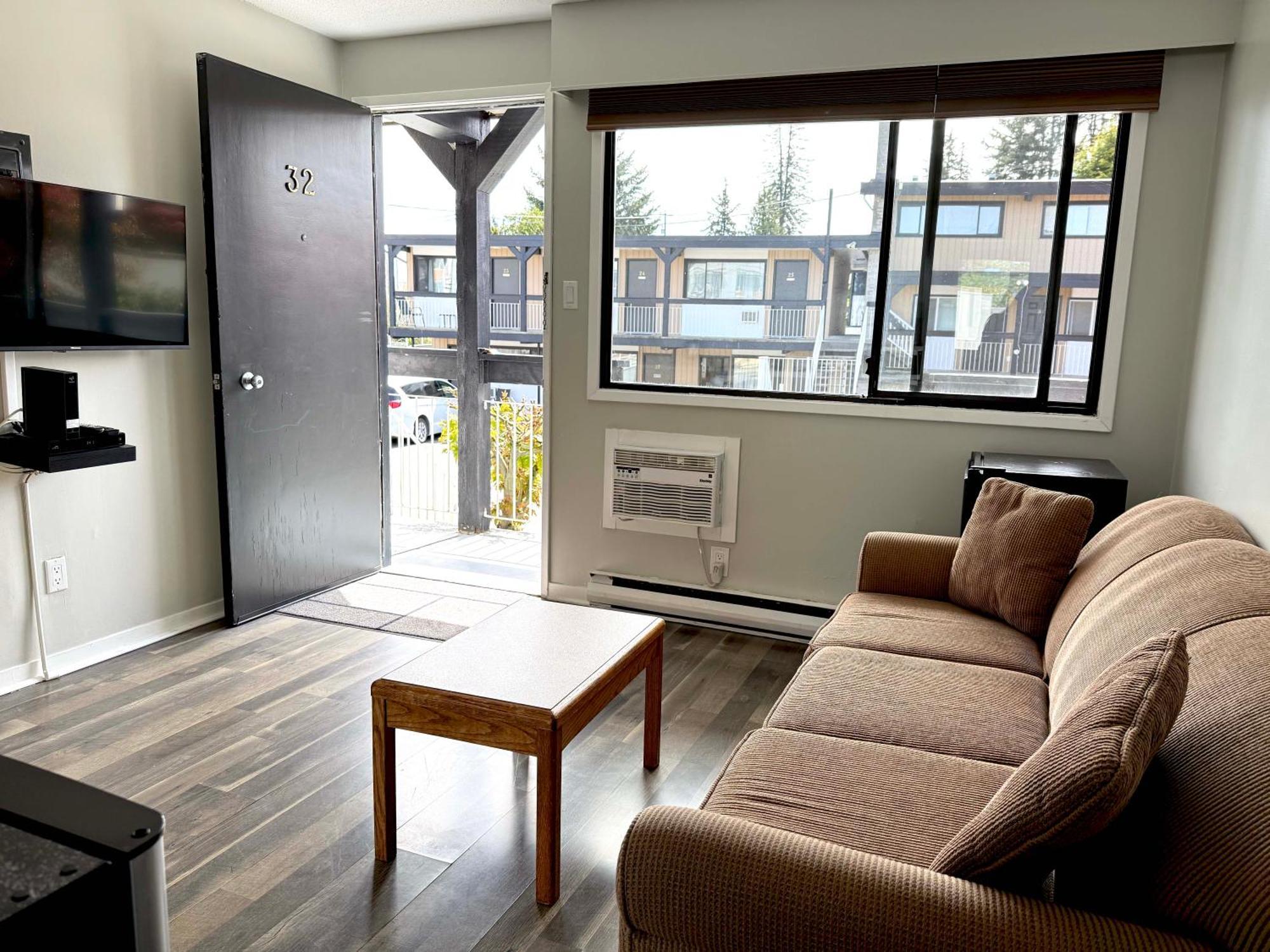 Departure Bay Motel 나나이모 외부 사진